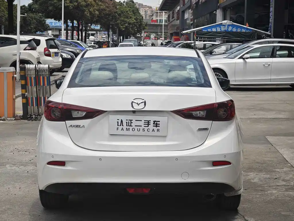 Mazda 3 Axela — миниатюра 9