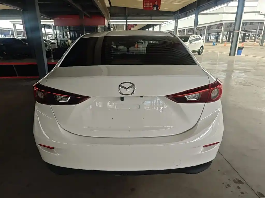 Mazda 3 Axela — миниатюра 6