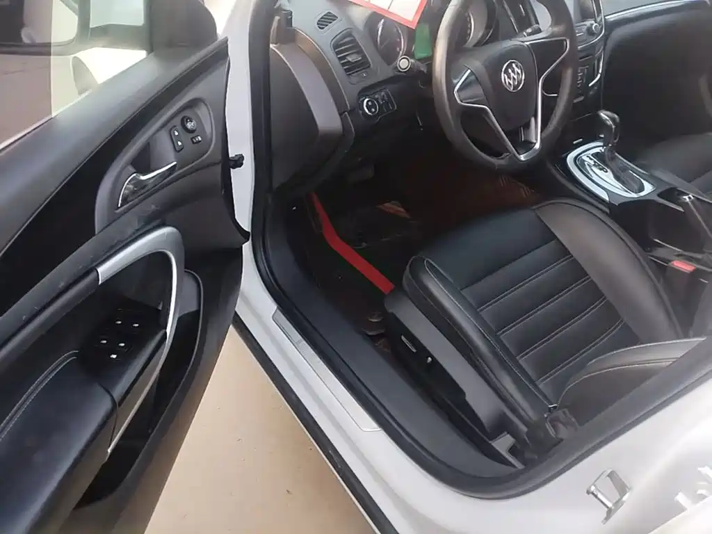 Buick Regal — миниатюра 16