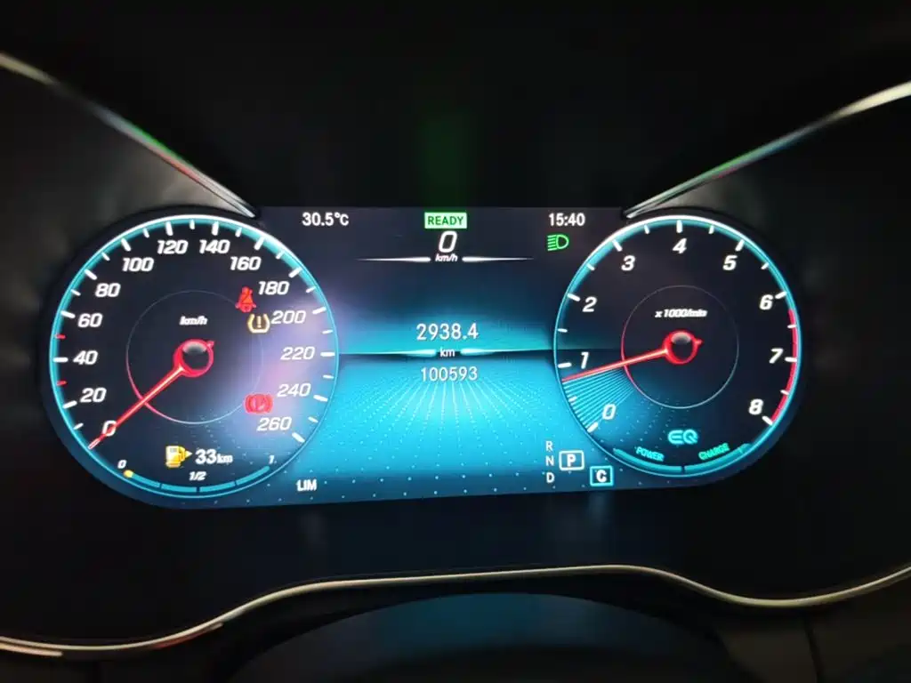Mercedes-Benz C-Class — миниатюра 12