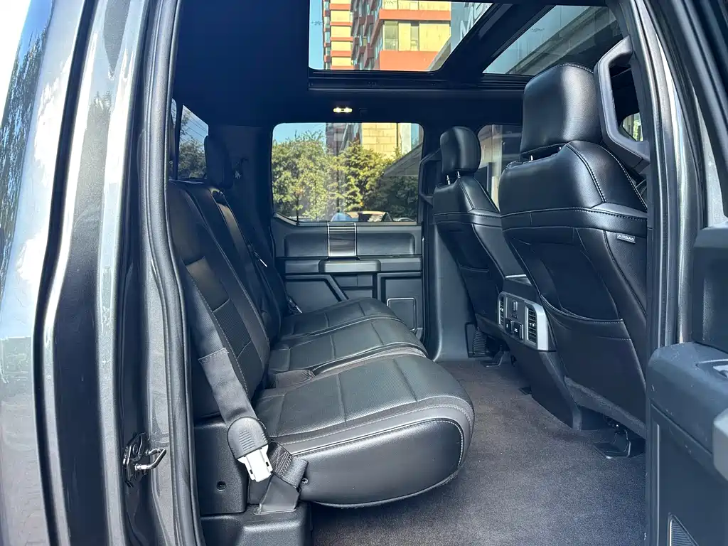 Ford F-150 Raptor — миниатюра 15