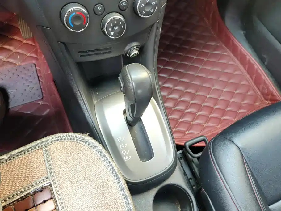 Chevrolet Trax — миниатюра 16