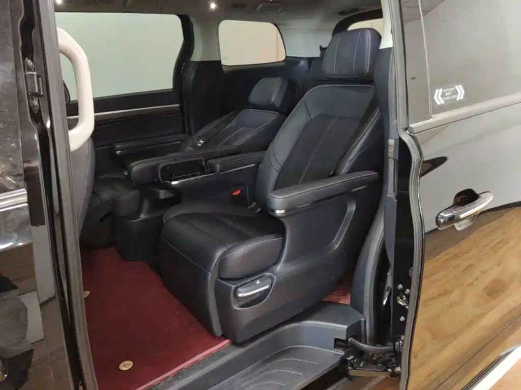 GAC Motor Trumpchi M8 — миниатюра 17