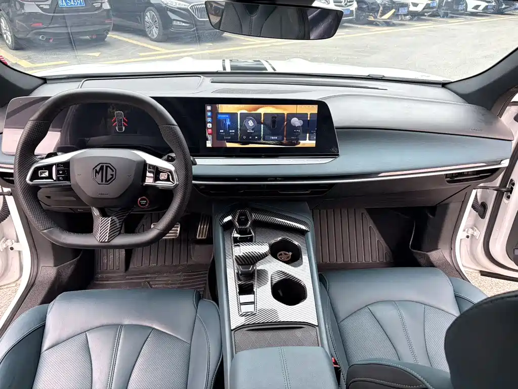 MG 7 2023 1.5T DCT Luxury