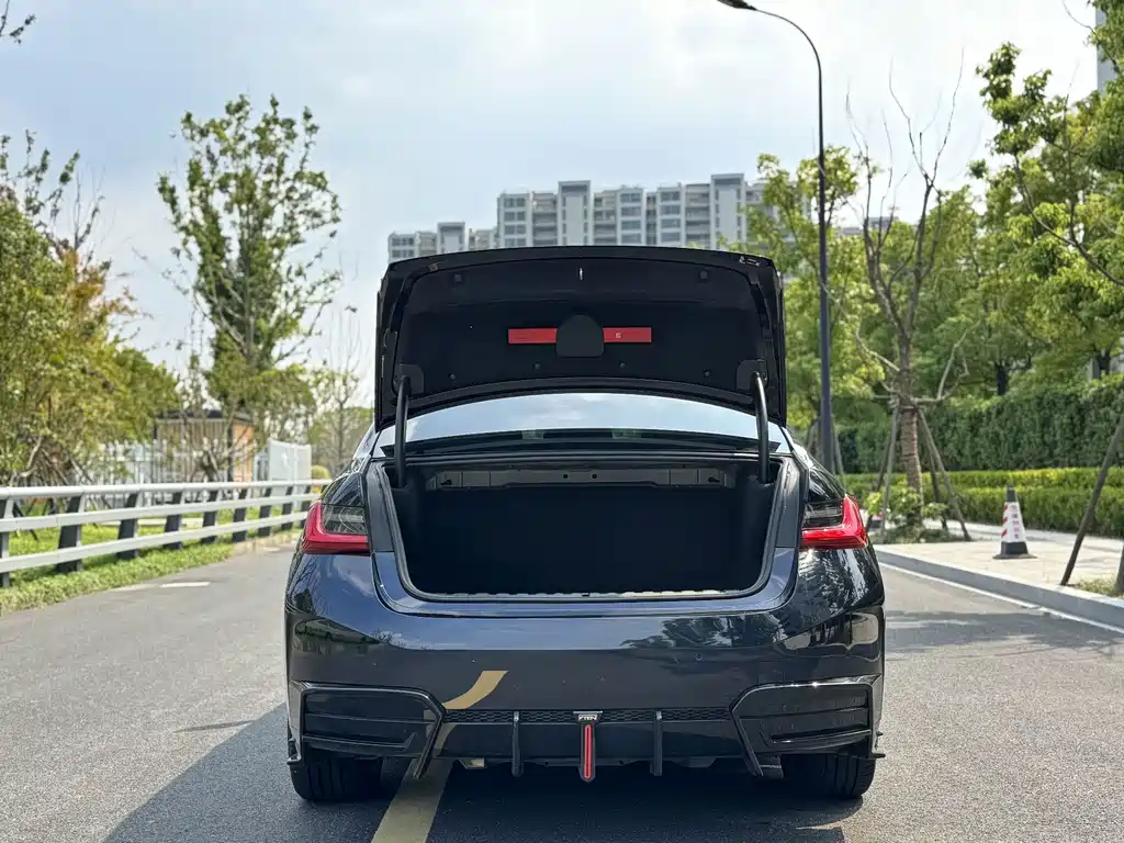 BMW i3 — миниатюра 3