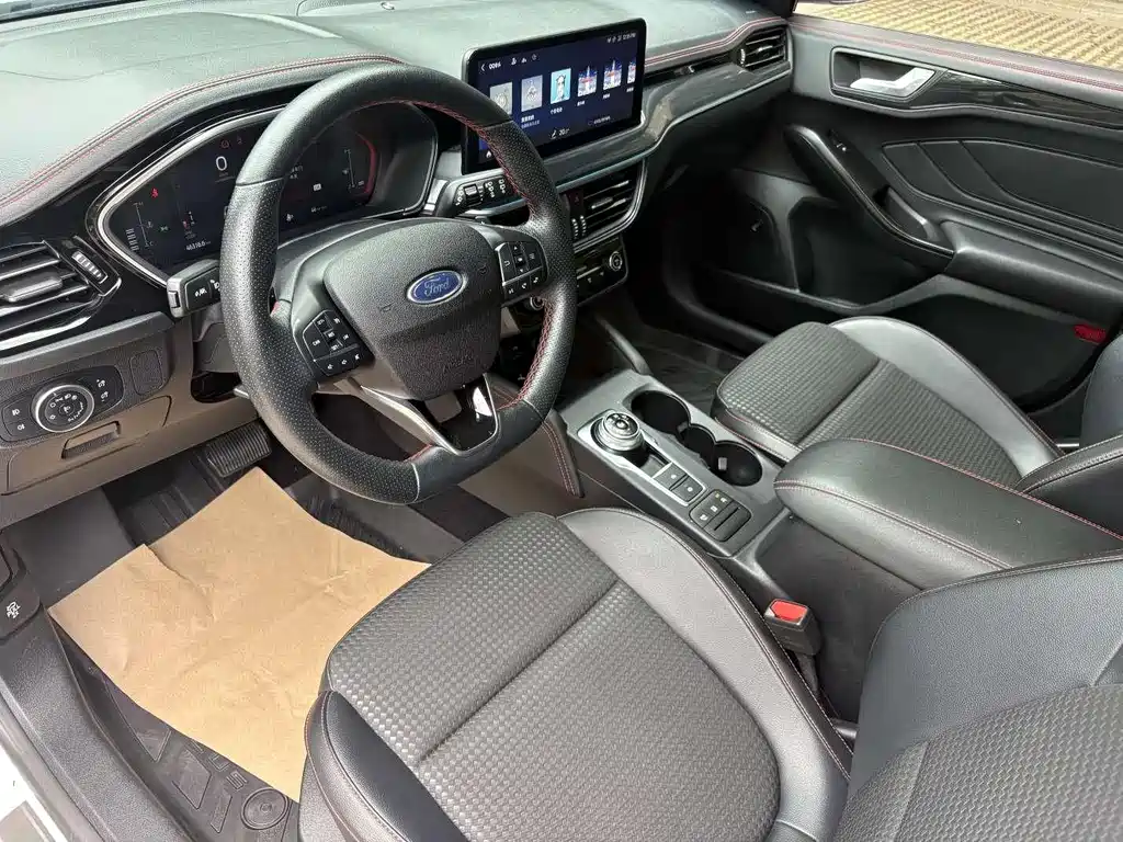 Ford Focus — фотографии объявления, Фото 14