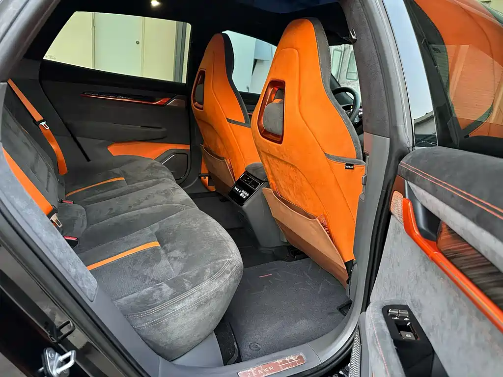 ZEEKR EXTREME KRYPTON 001