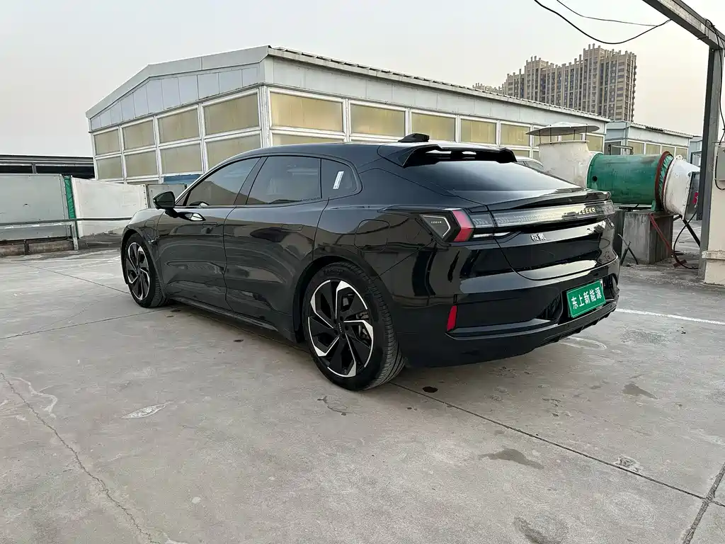 ZEEKR EXTREME KRYPTON 001