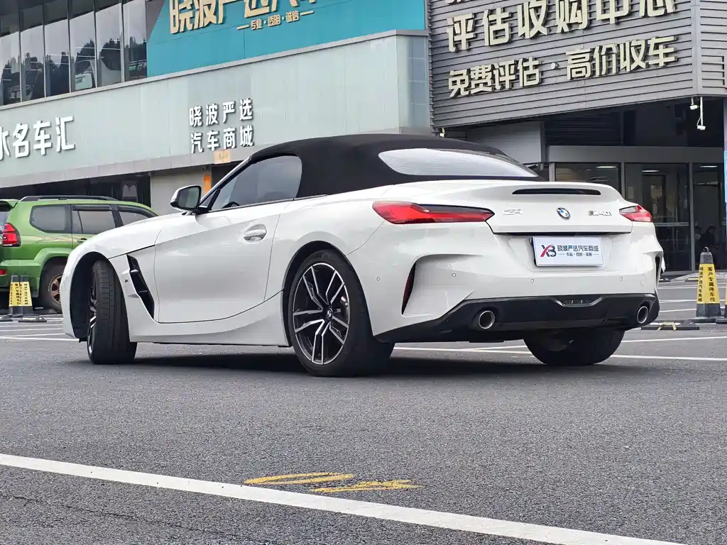 BMW Z4 — миниатюра 11