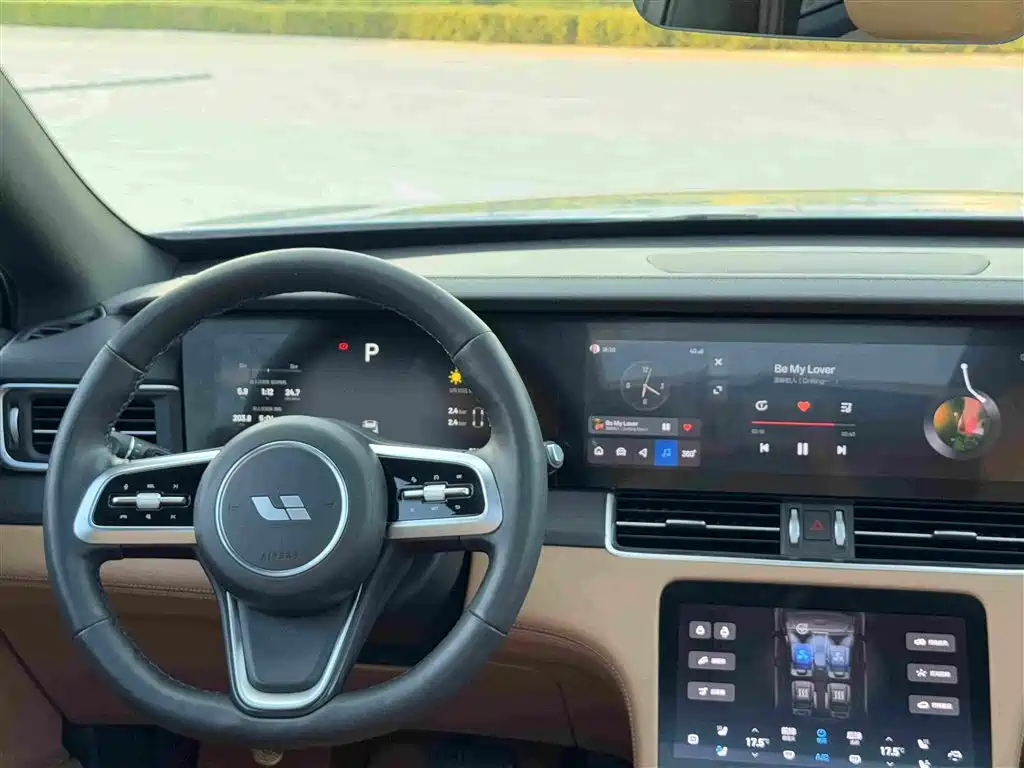 Li Auto Li ONE — миниатюра 6