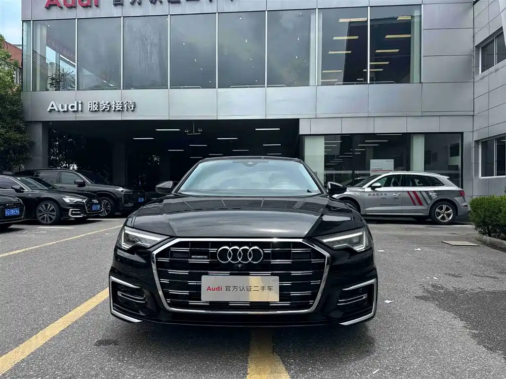 Audi A6L 2024 45 TFSI quattro
