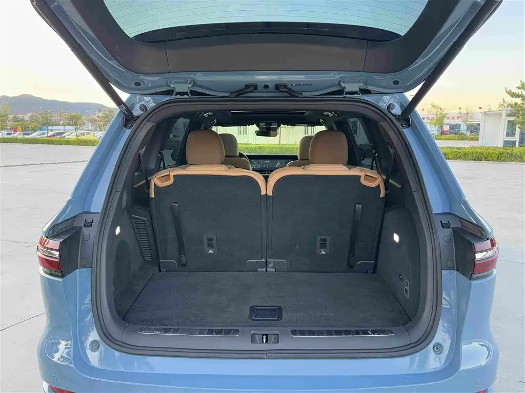 Li Auto Li ONE — миниатюра 22