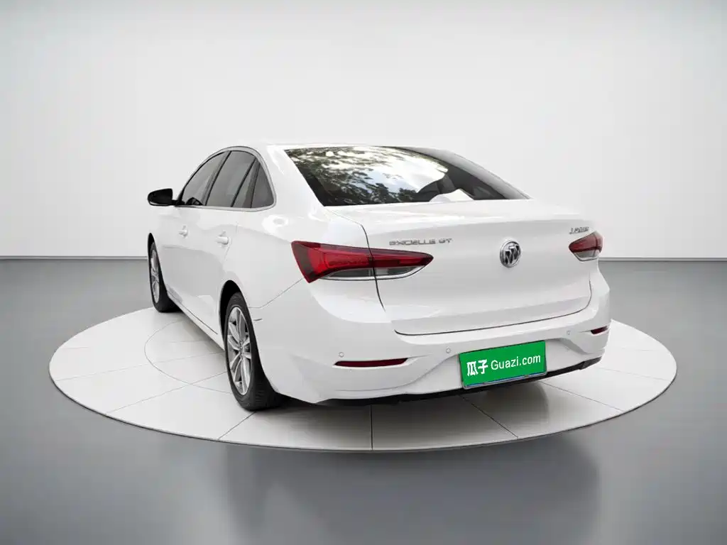 Buick Excelle — миниатюра 10