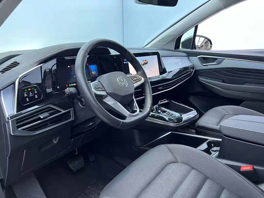 Volkswagen Talagon — миниатюра 5