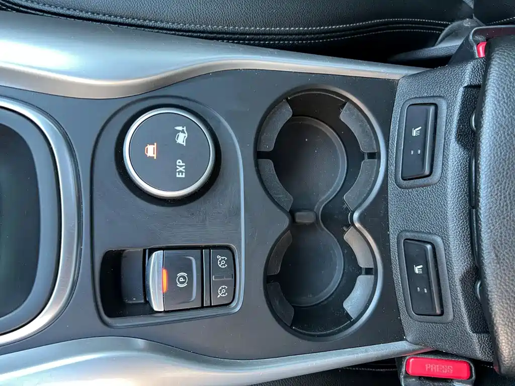 Renault Kadjar — миниатюра 11