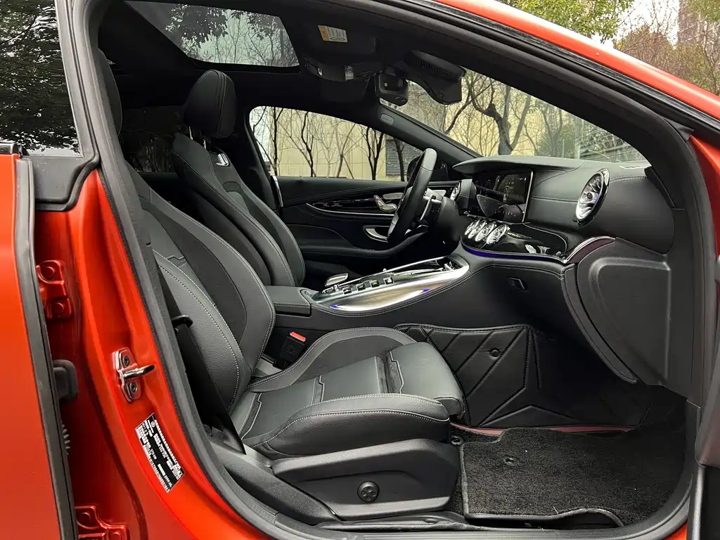 MERCEDES-BENZ AMG GT