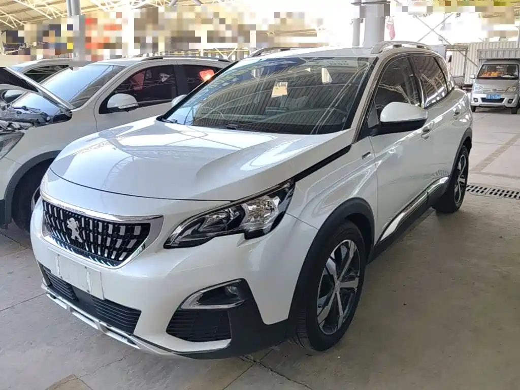 Peugeot 4008 — миниатюра 2