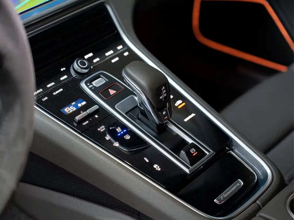 Porsche Panamera — миниатюра 12