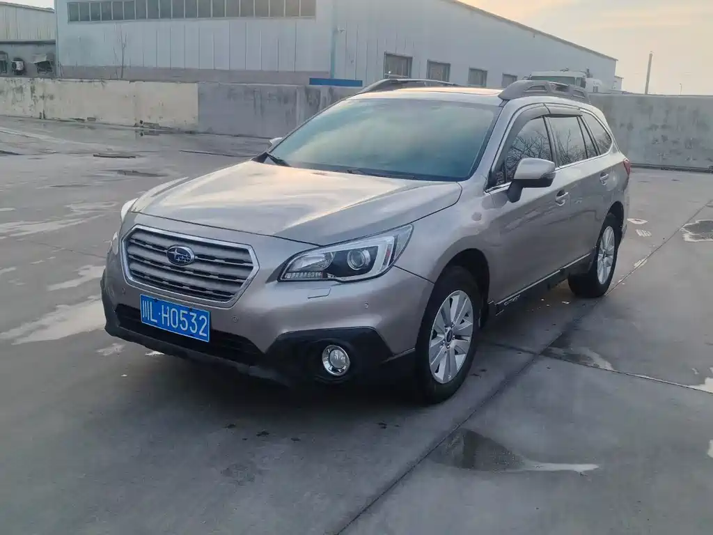 Subaru Outback 2015