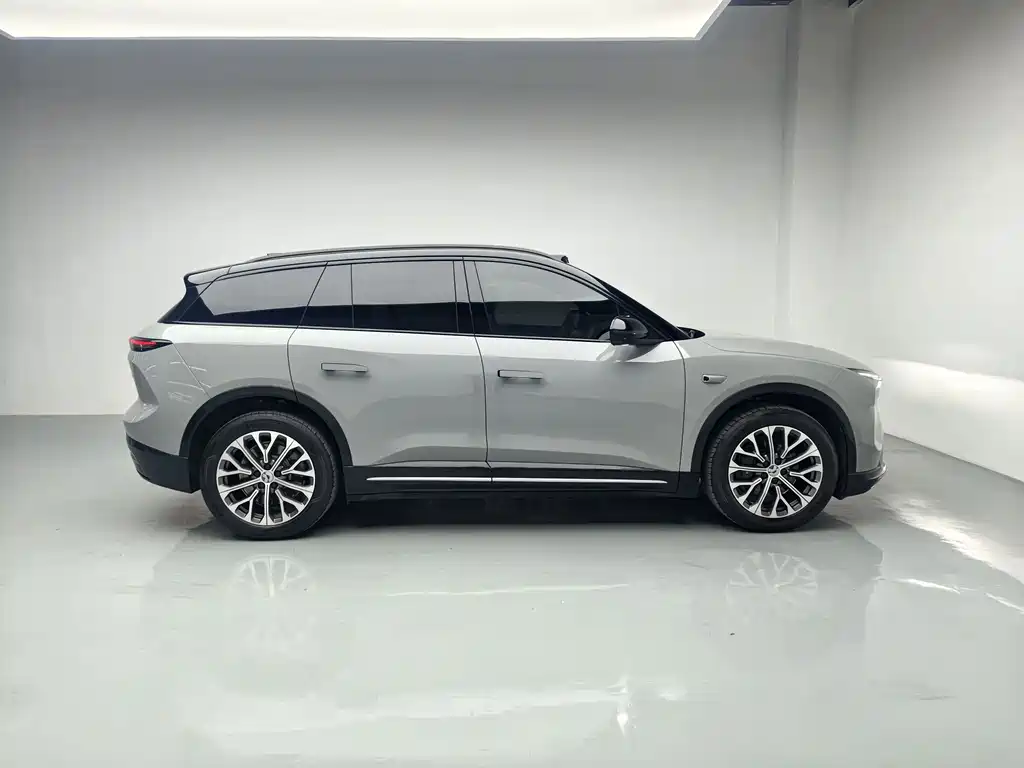NIO ES6 — миниатюра 7