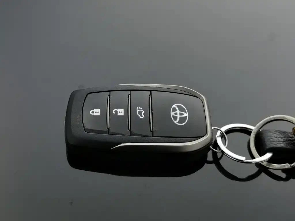 Toyota Highlander — миниатюра 19