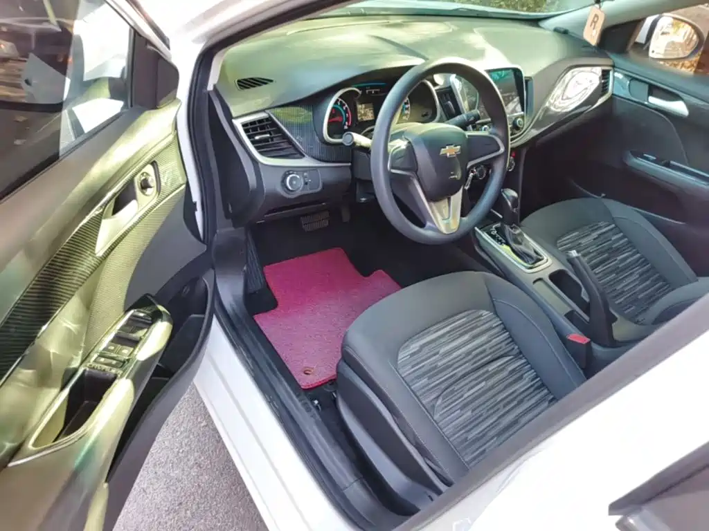 Chevrolet Cavalier — миниатюра 16