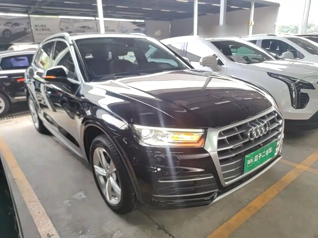 Audi Q5L 2018 40 TFSI V