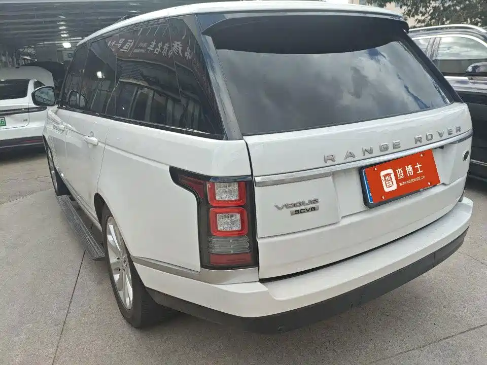 Land Rover Range Rover — миниатюра 4