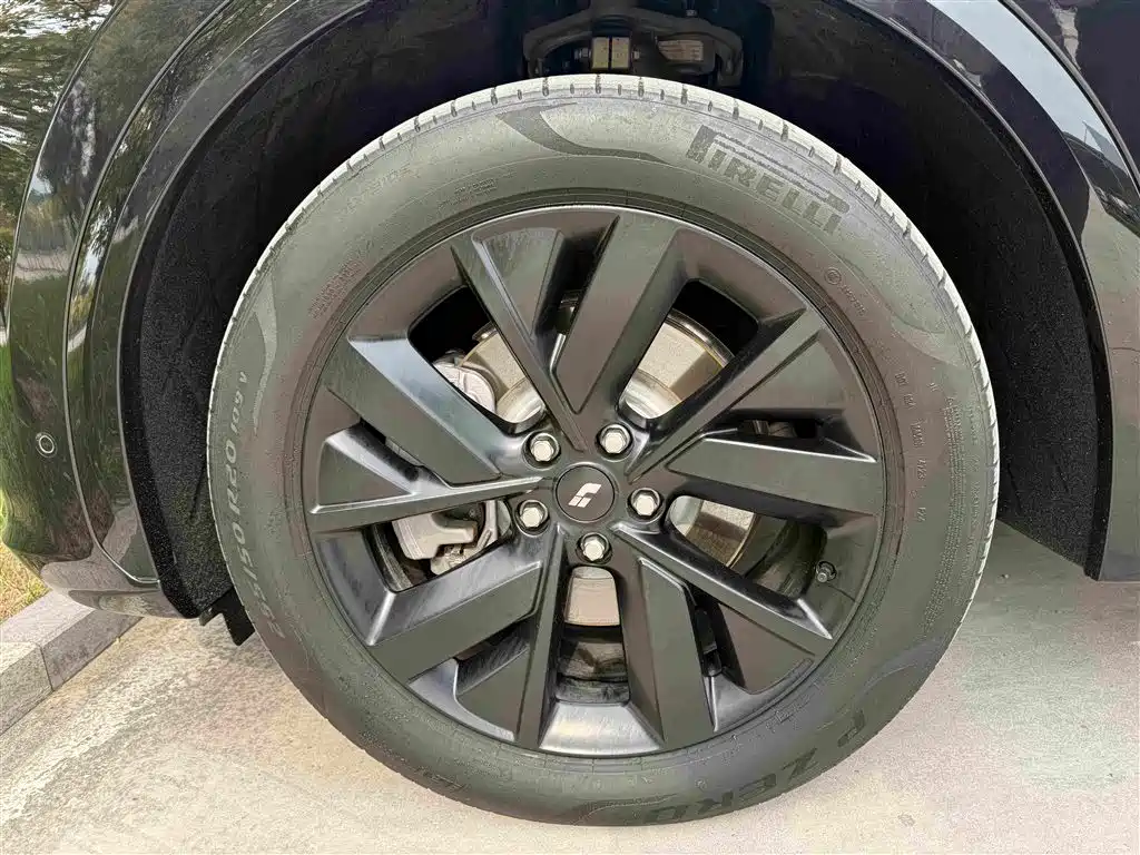 Li Auto Li L7 — миниатюра 4