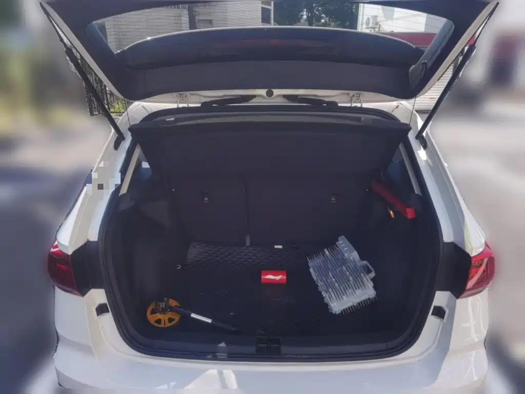 Volkswagen Tharu — миниатюра 16