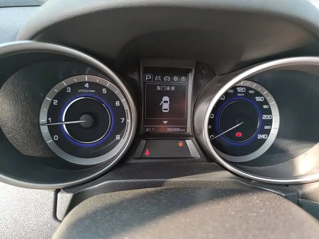Changan CS35 — миниатюра 12