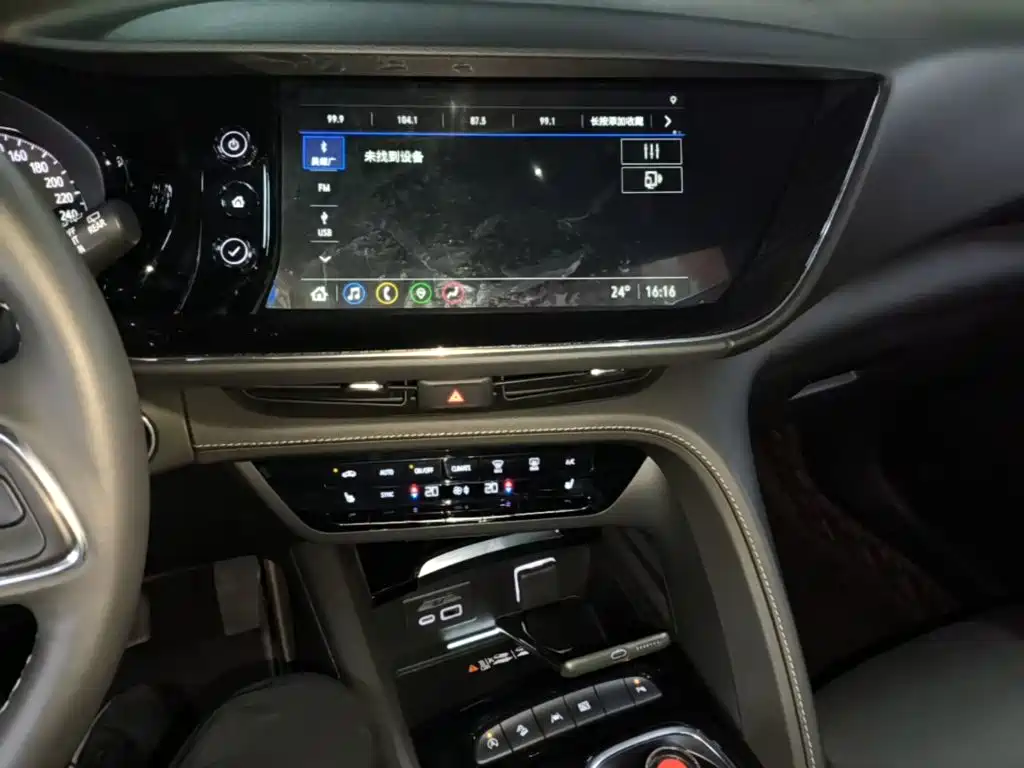 Buick Envision Plus — миниатюра 12