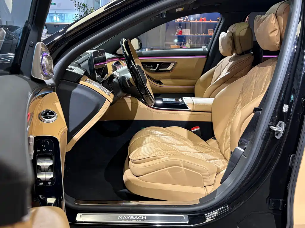 Mercedes-Benz Maybach S-Class S 680 4MATIC Virgil Abloh Limited Edition, фото 11