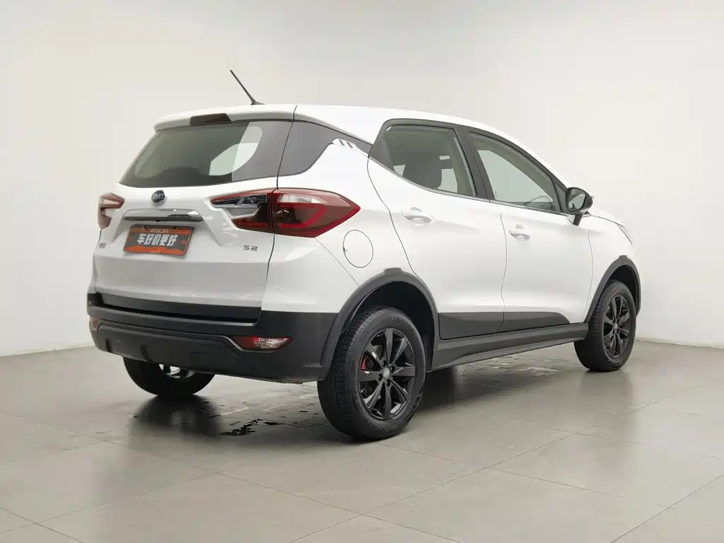 BYD S2 — миниатюра 2