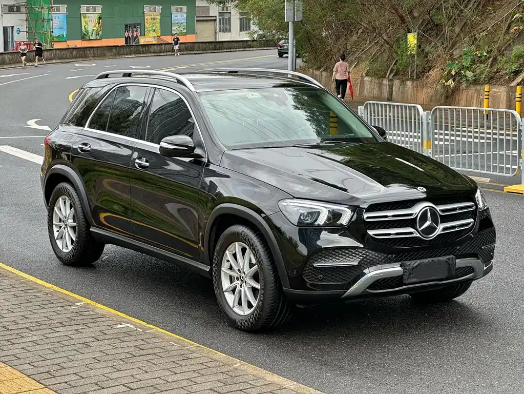 Mercedes-Benz GLE (Import) — миниатюра 5