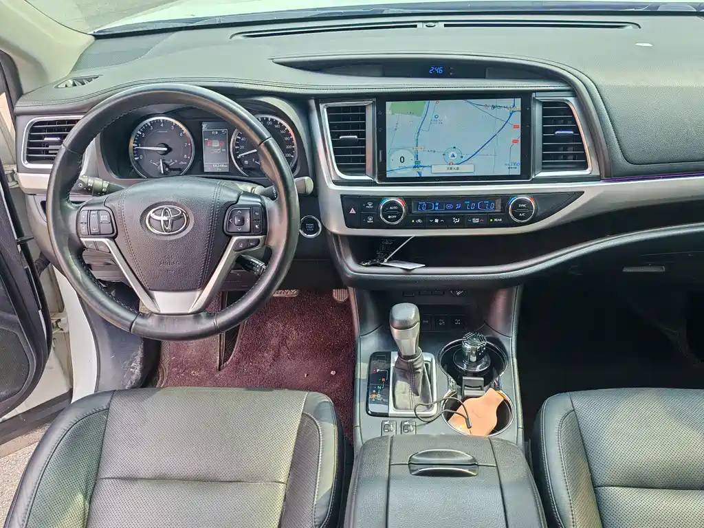 Toyota Highlander — миниатюра 5