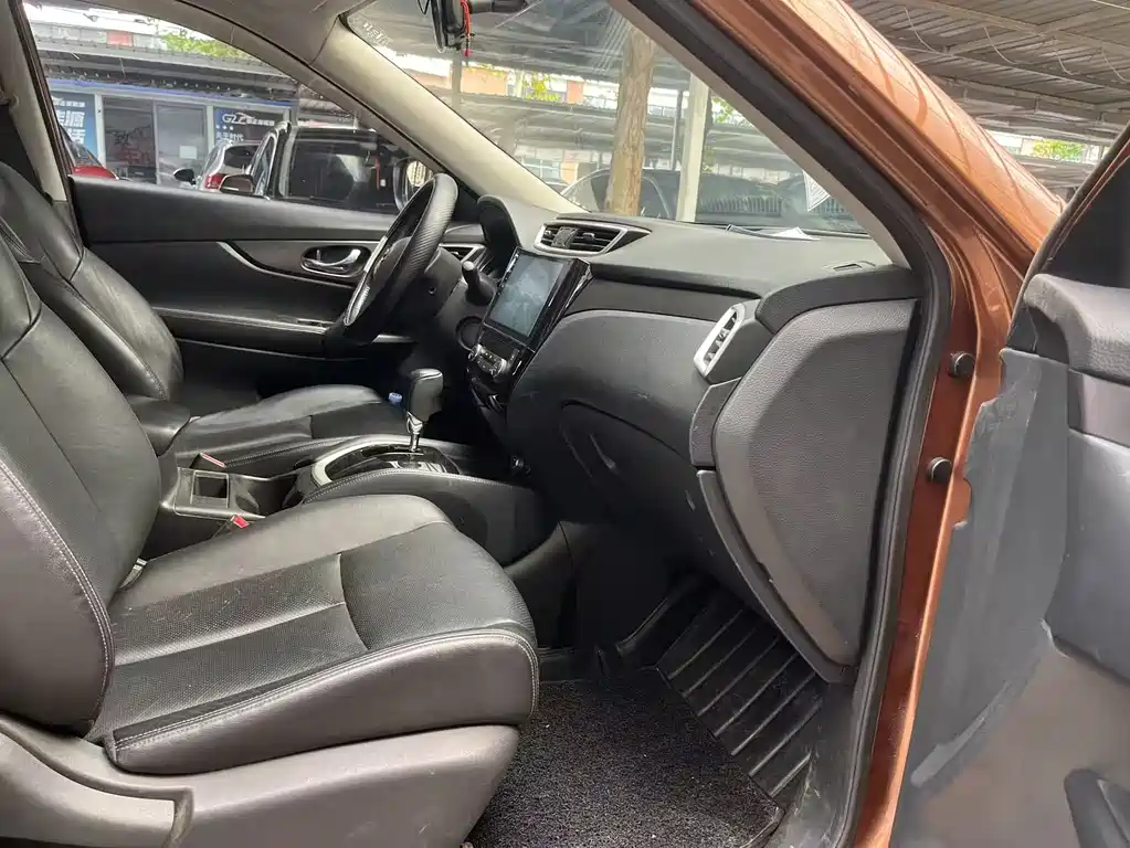 Nissan X-Trail — миниатюра 11