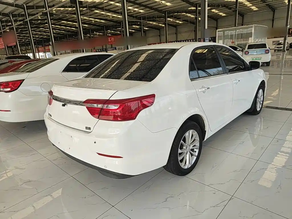 Geely Vision — миниатюра 7