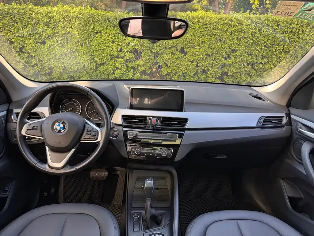 BMW X1 — миниатюра 12