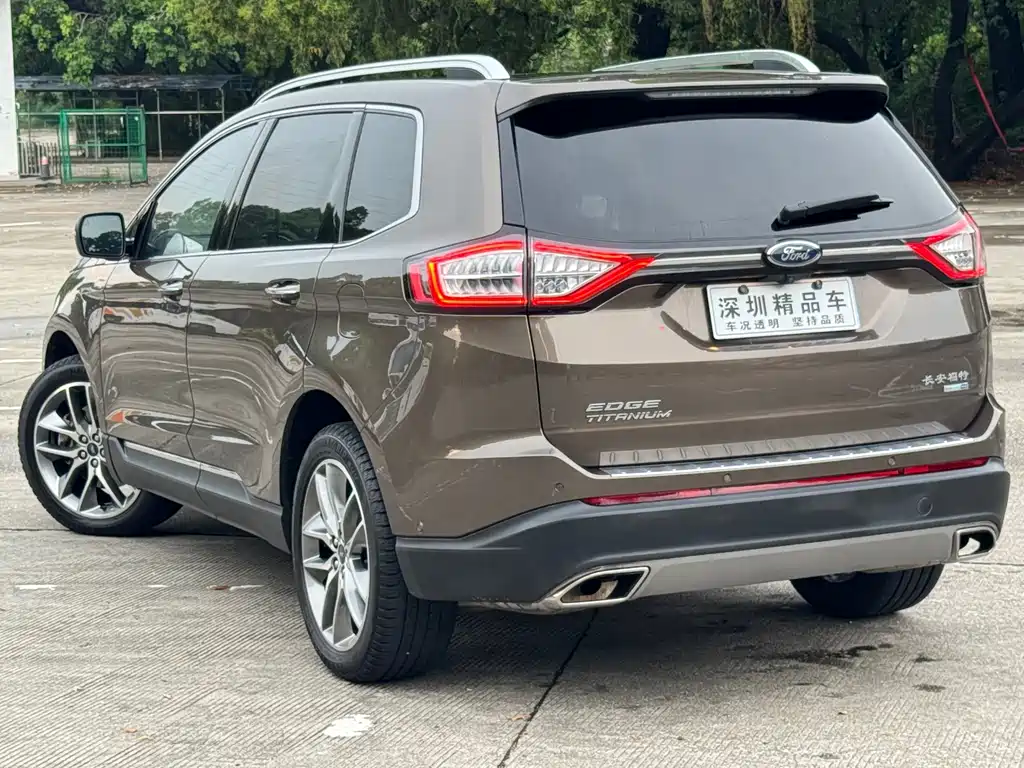 Ford Edge — миниатюра 3