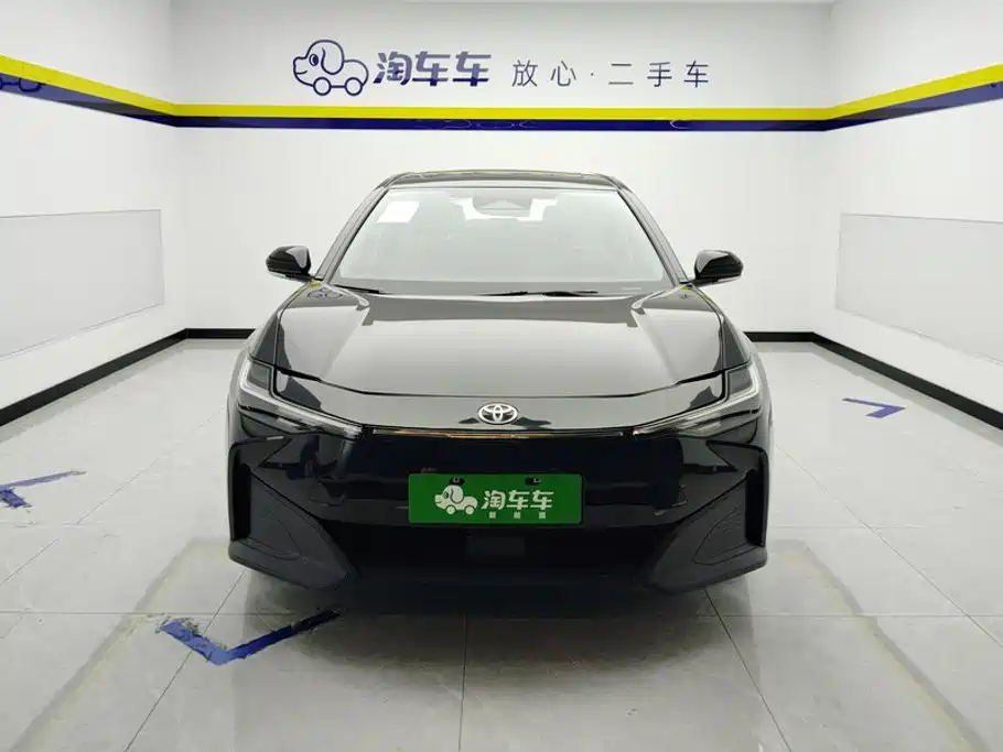 Toyota bZ3 — миниатюра 2