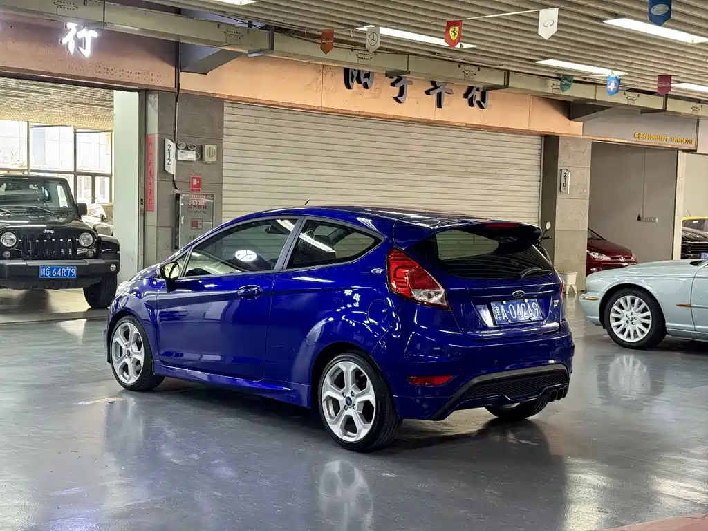 Ford Fiesta 1.6T ST, фото 4