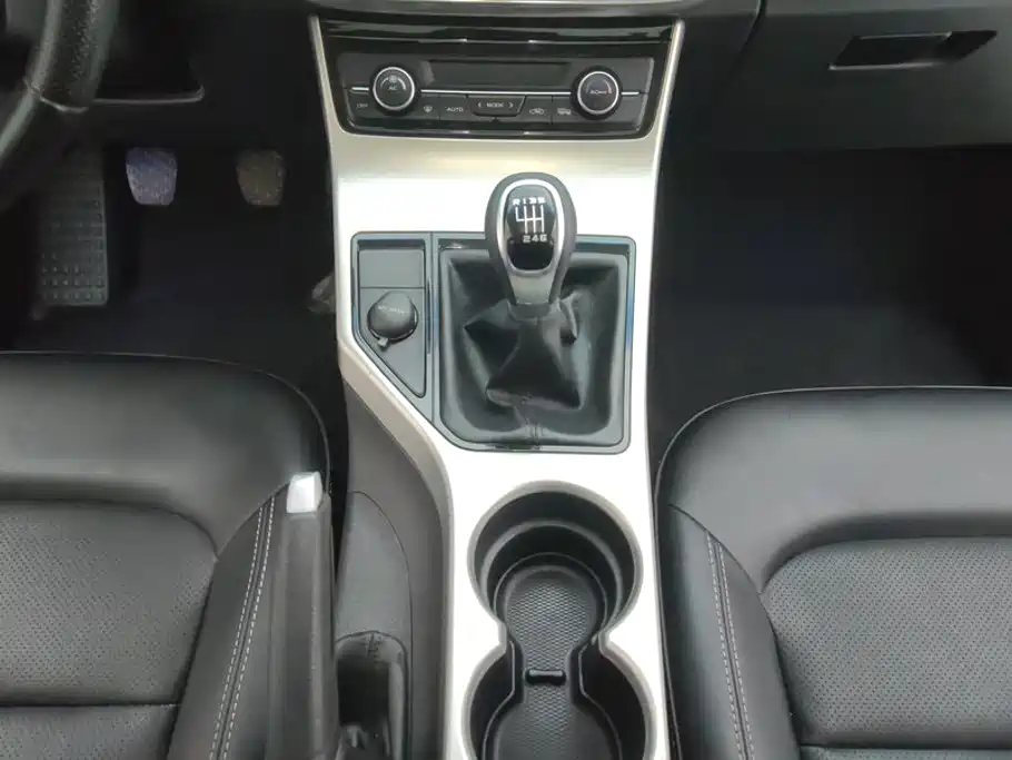 Geely Emgrand GL — миниатюра 16