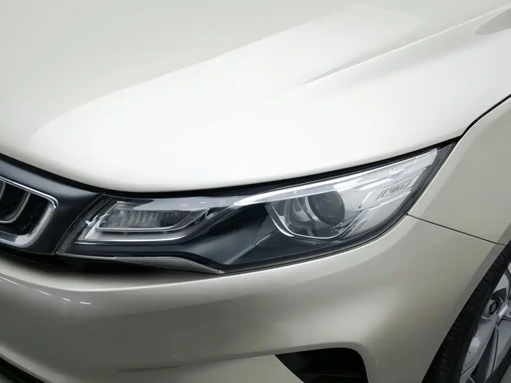 Geely Emgrand GL — миниатюра 7