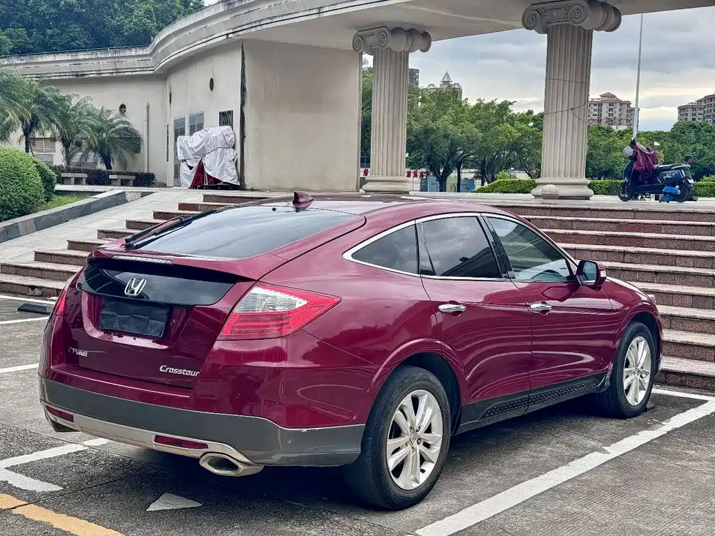 Honda Crosstour — миниатюра 9
