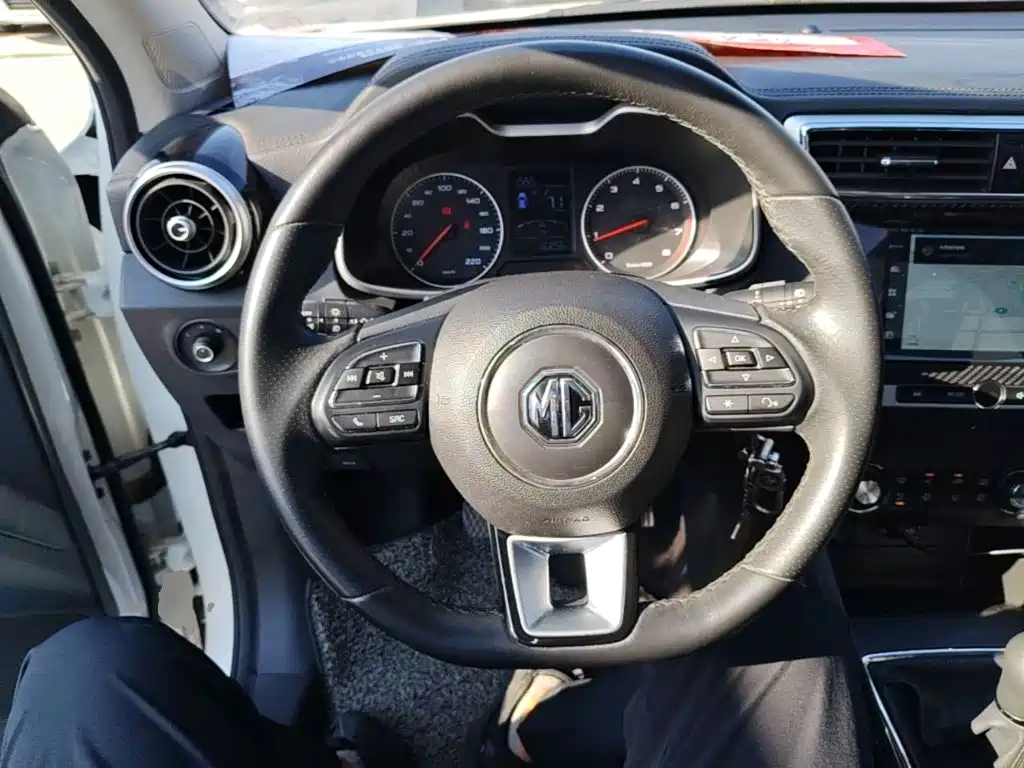 MG ZS — миниатюра 11