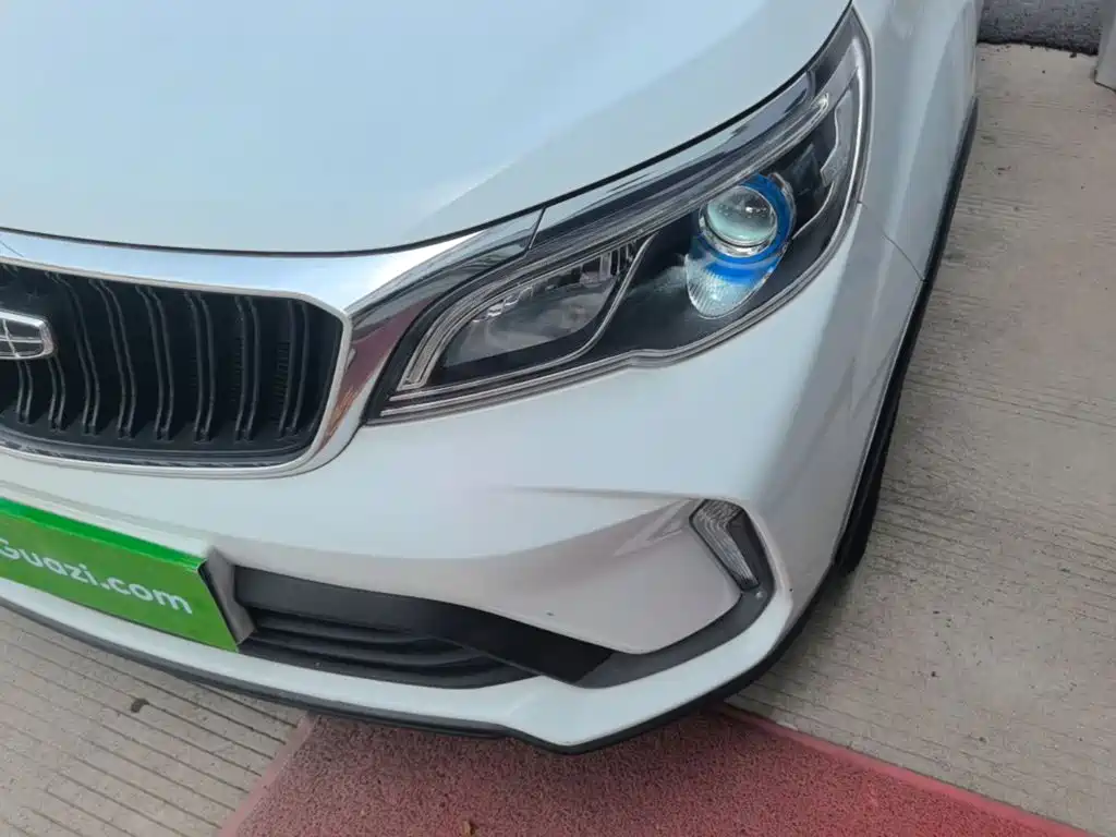 Geely Vision X3 — миниатюра 24