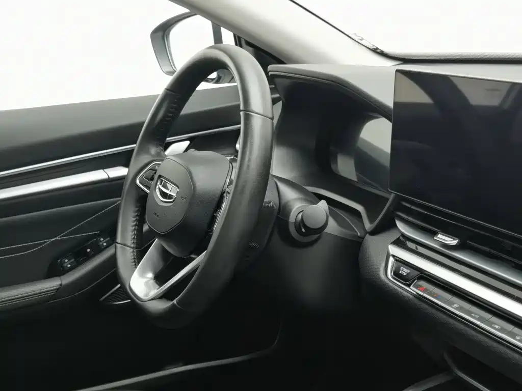 Geely Emgrand — миниатюра 22