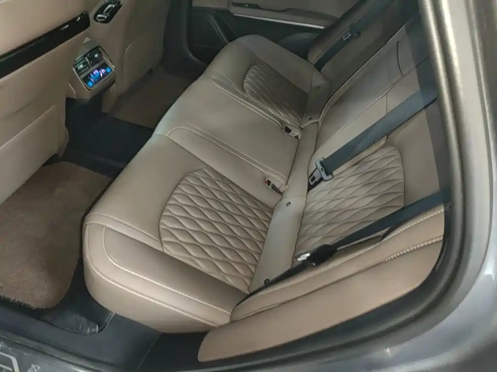 BYD Han — миниатюра 17