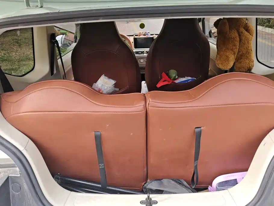Wuling MINIEV — миниатюра 4